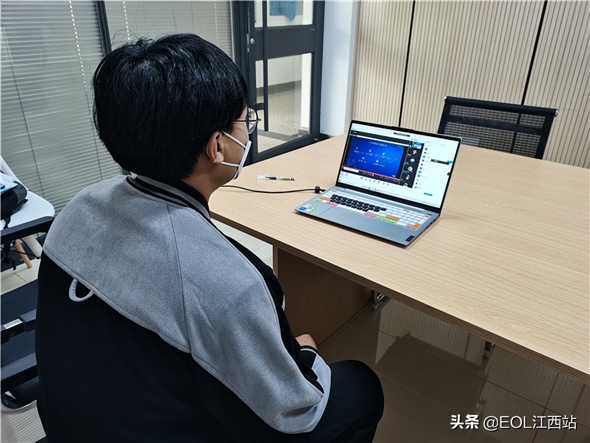 AC米兰中文官方网站：“3活3Li”促进就业服务