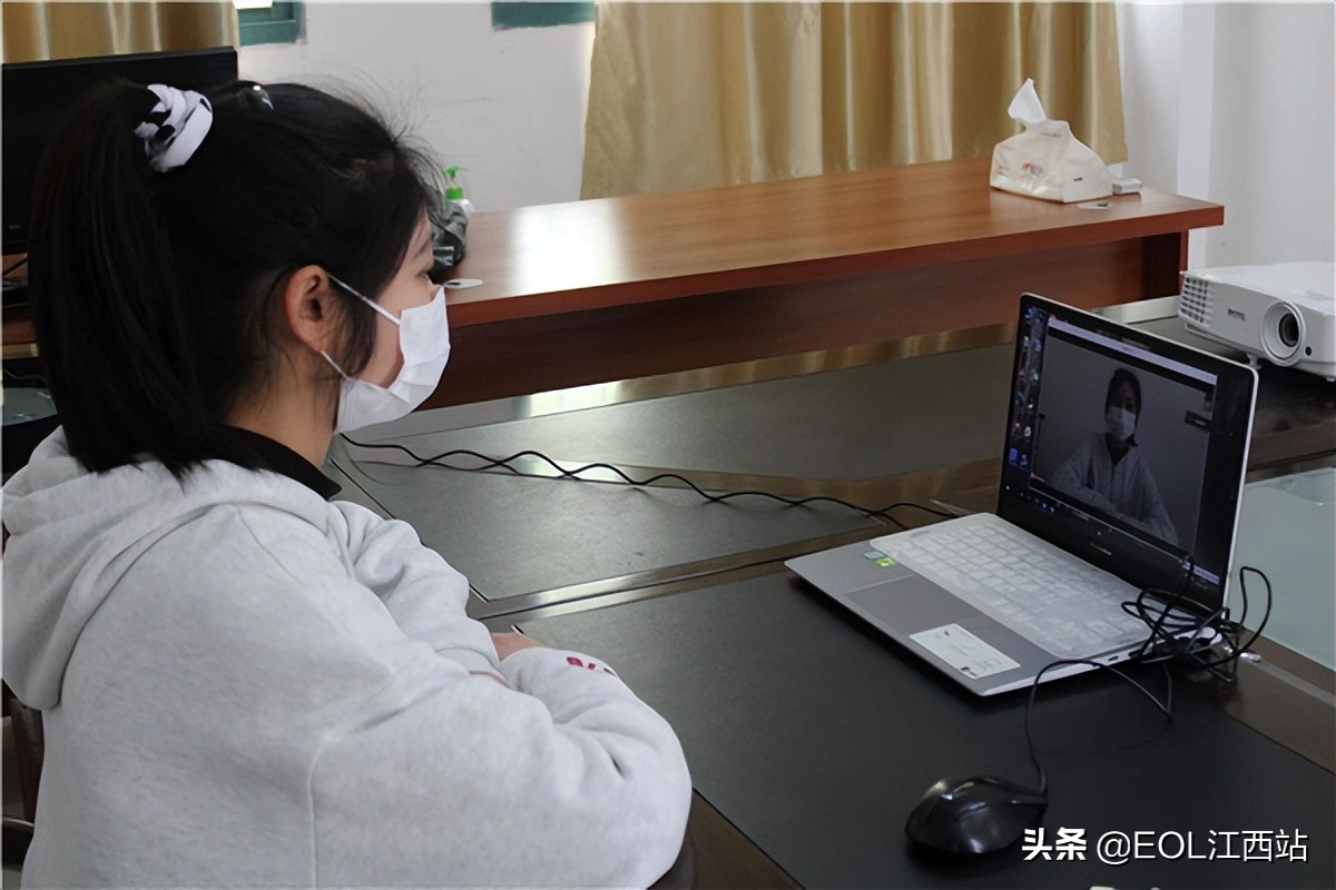 AC米兰中文官方网站：“3活3Li”促进就业服务