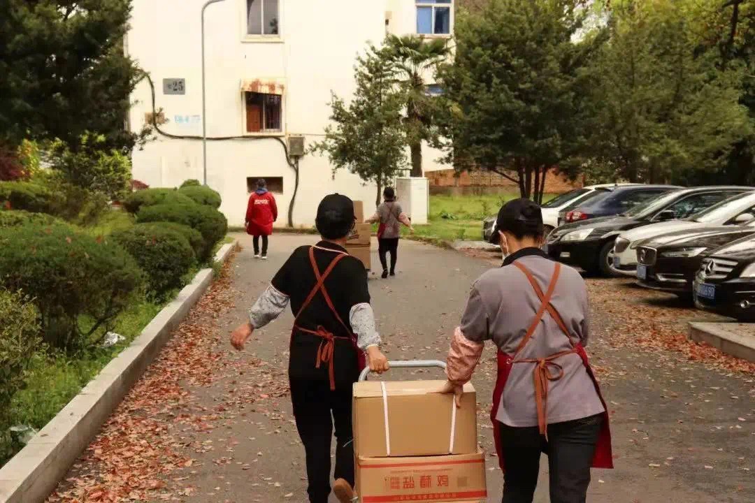 AC米兰中文官方网站：以铁人铁军的铁血作风筑就疫情防控铜墙铁壁
